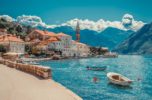 Недвижимость в Черногории у моря